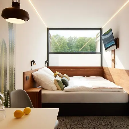 TIN INN Montabaur l einfach gut - Das Hotel aus hochwertig ausgebauten Überseecontainern 3*