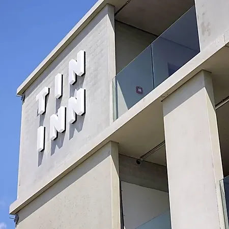 Hotel Tin L Einfach Gut - Nachhaltig, Innovativ, Modern
