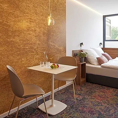 Tin L Einfach Gut - Nachhaltig, Innovativ, Modern 3*