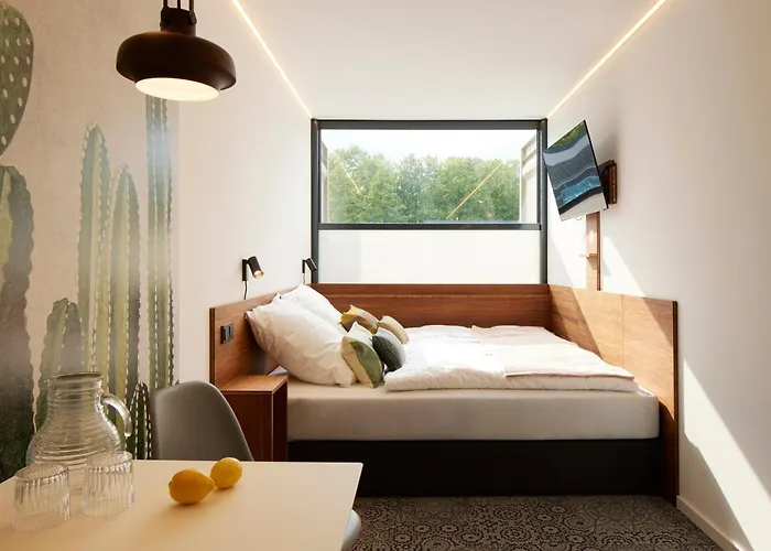 Tin L Einfach Gut - Nachhaltig, Innovativ, Modern 3*